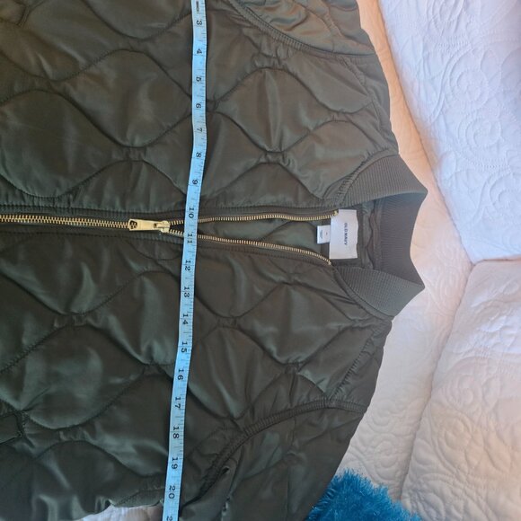 Old Navy Quilted Zip Jacket Womens Medium M Excellent Condition Green - Picture 4 of 12